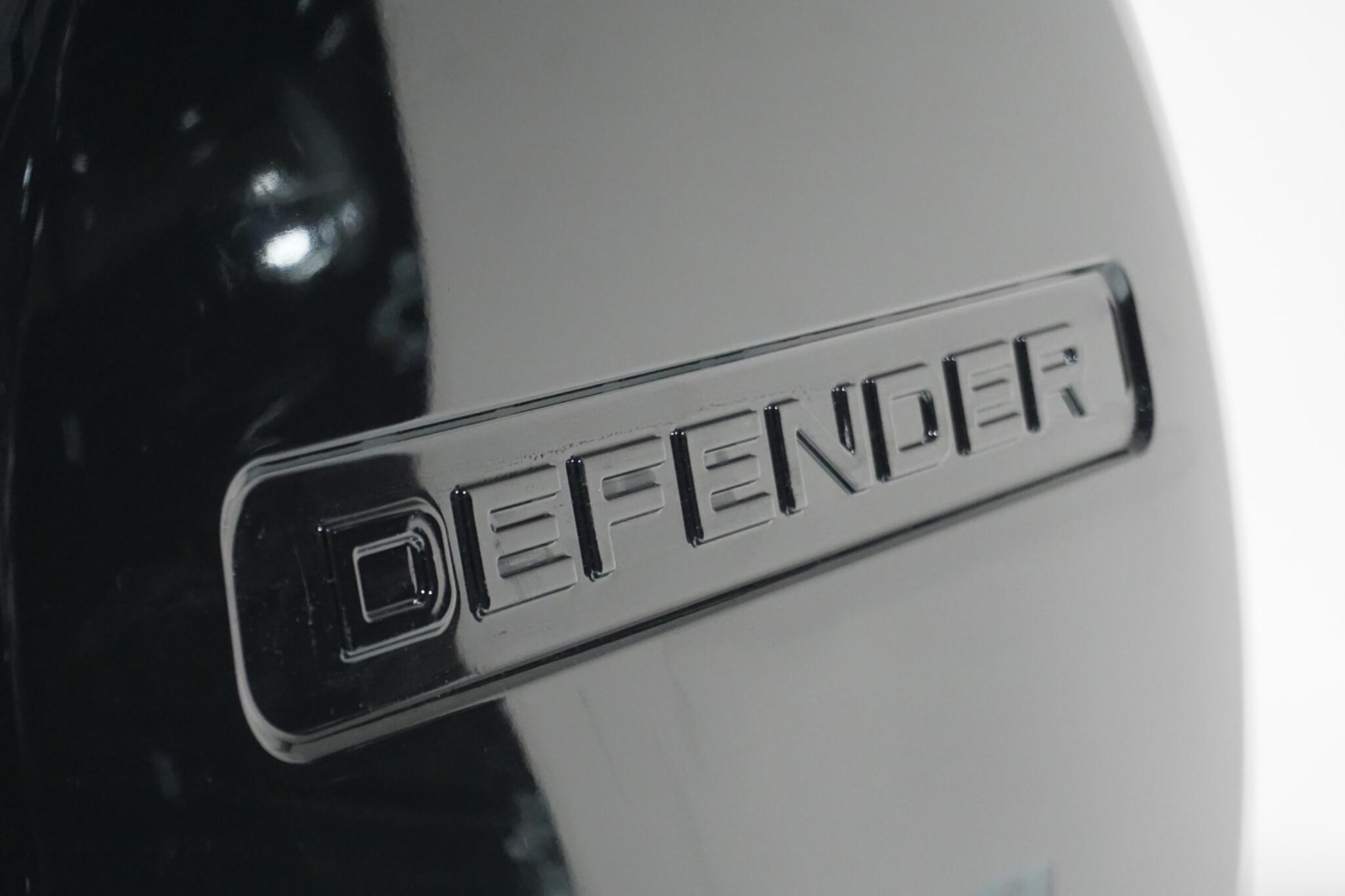 Land Rover Defender 110 2.0 P400e 15.4kWh XS Edition SUV 5dr Petrol Plug-in Hybrid Auto 4WD Euro 6 (s/s) (404 ps)